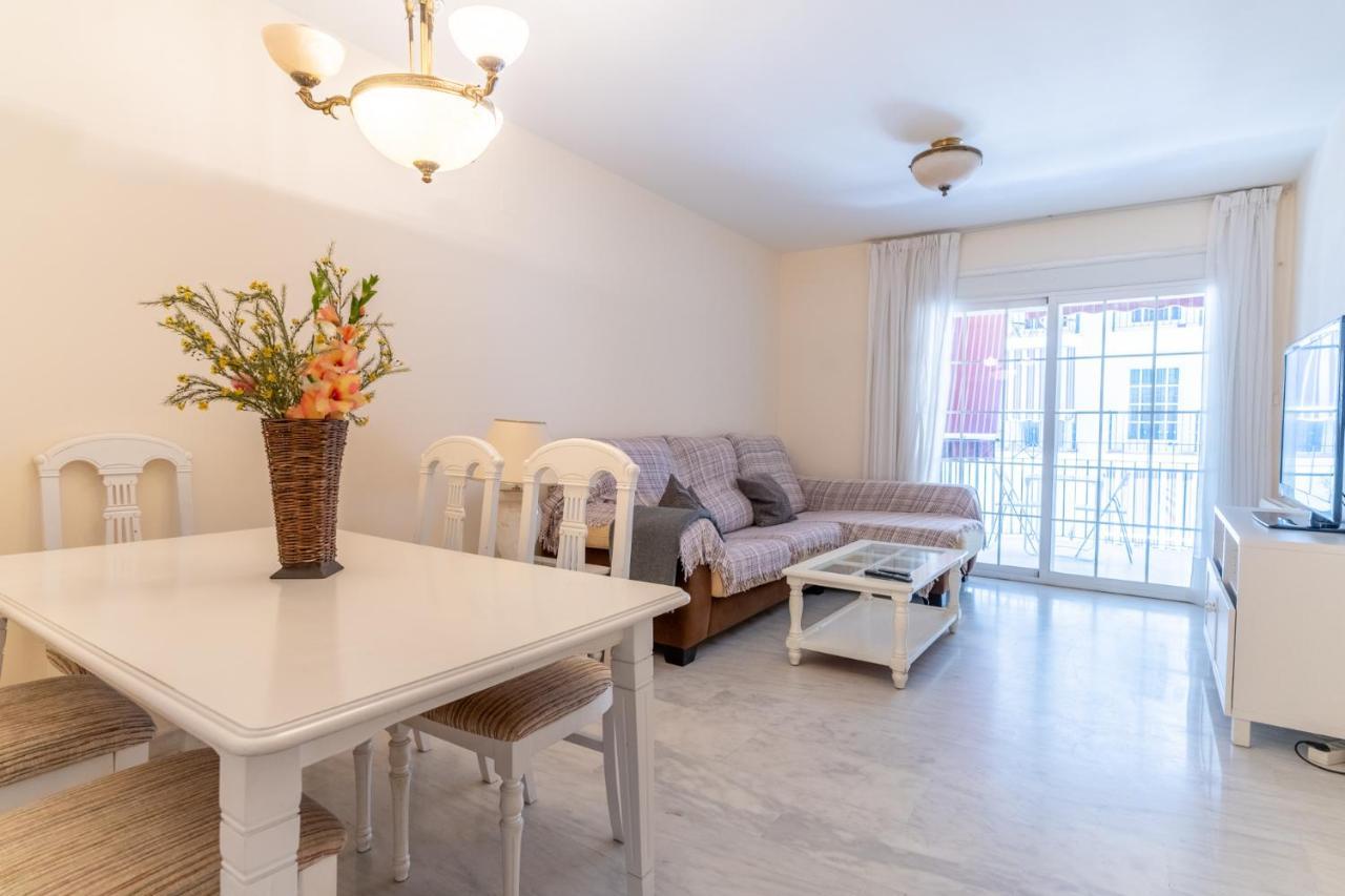 Estepona Beachside Apartment Exterior photo